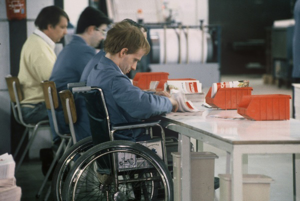 España: Los trabajadores con discapacidad ganan un 16.1% menos