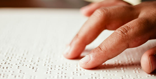 Cuba: Primer libro en Braille para diabéticos ciegos